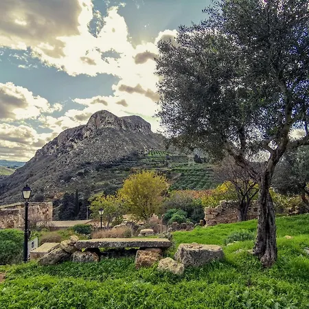 Cozy Stonehouse In Rokka Village, At Villa Kissamos
