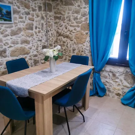 Cozy Stonehouse In Rokka Village, At Villa Kissamos